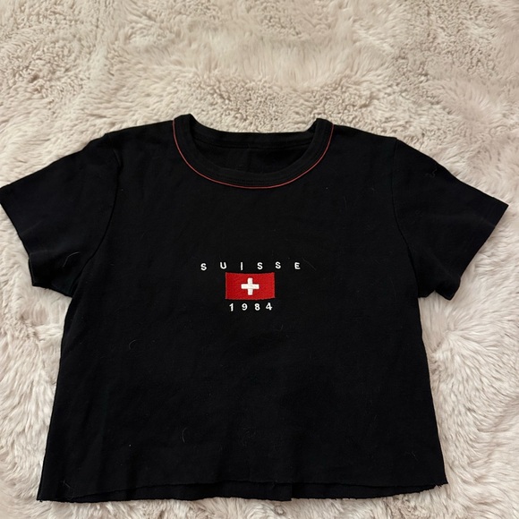 Black Suisse 1984 crop top - Picture 1 of 2